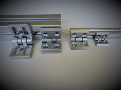 slot hinges
